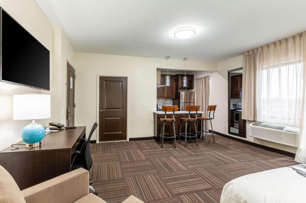 Van Wyck Hotel & Suites Near Jfk Airport New York Exterior photo